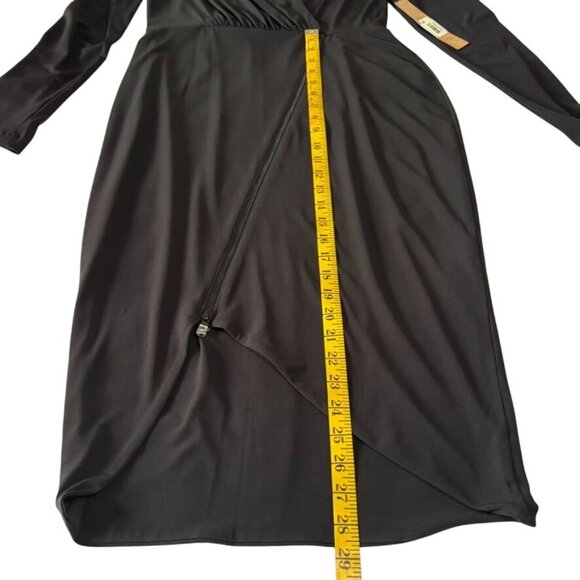 Black Long-Sleeve Wrap Dress With Front Zipper Detail - Picture 11 of 12